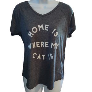 Freeze Cat Short-sleeved V-neck Gray White T-shirt Size Med NWT